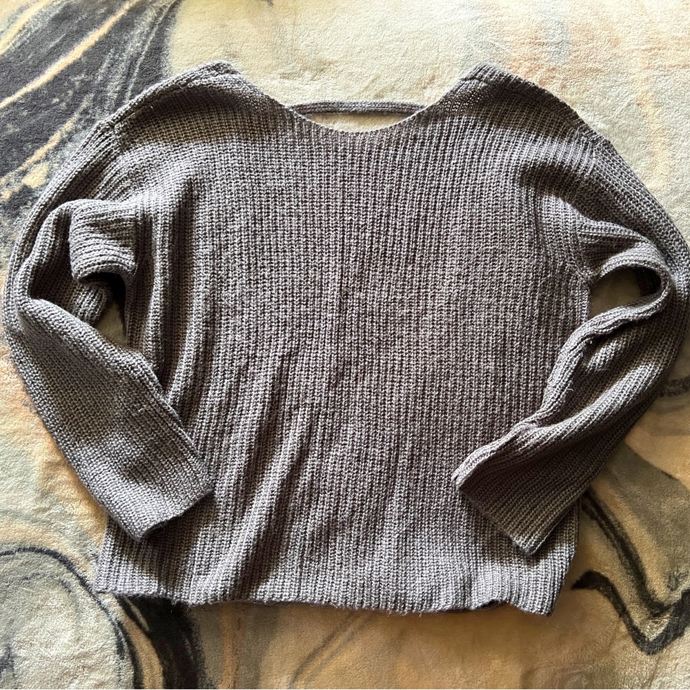 Backless Sweater